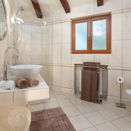 Villa Fairy Garden Jehnici
